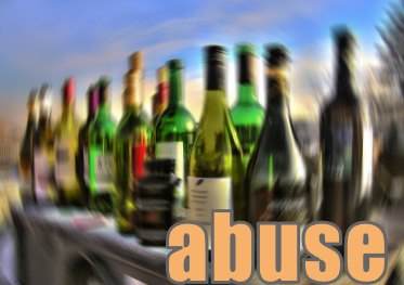 【語源も分かって、忘れない】英単語「abuse」の意味と使い方・覚え方・文法解説【ab-(離れて)+use(使う)=正しい道を外れた使い方】