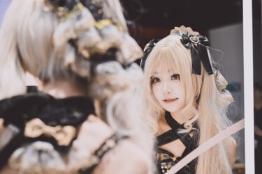 What Does Waifu Mean? Slang, Japanese Usage & Male Equivalent